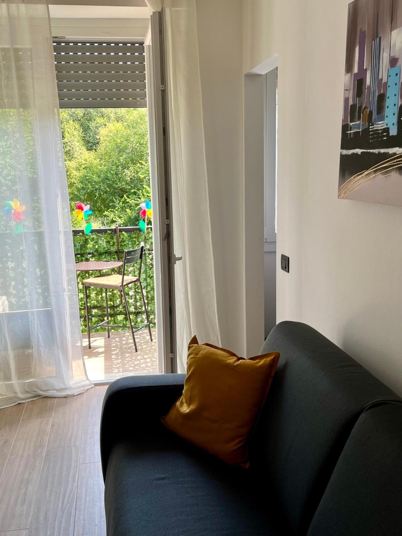 Moderno Ed Elegante Loft Con Balcone Appartement Milaan Buitenkant foto